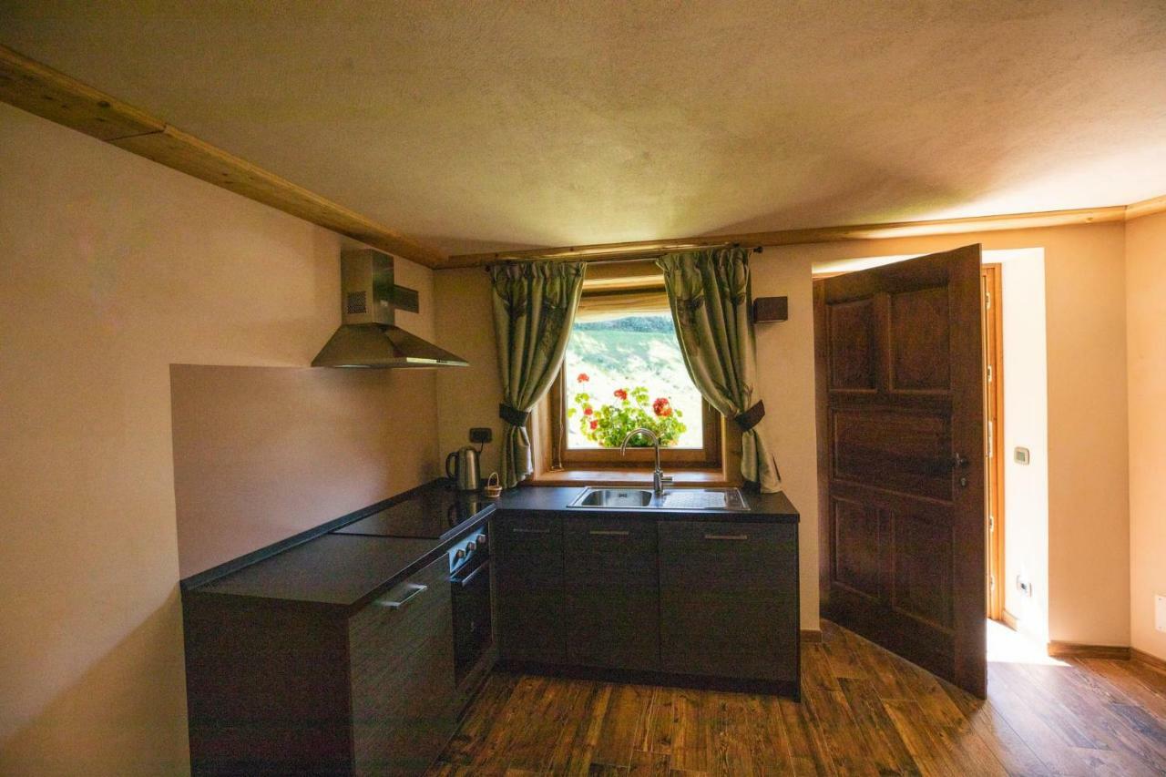 Casa Vacanze Petit Haury - Alloggi Ad Uso Turistico Vda Arvier N 0039 E N 0040 - מראה חיצוני תמונה